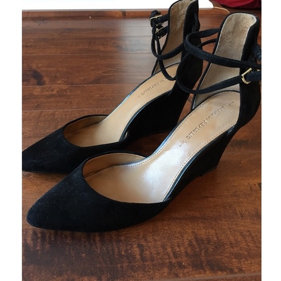 Banana Republic Shoes - Black wedges